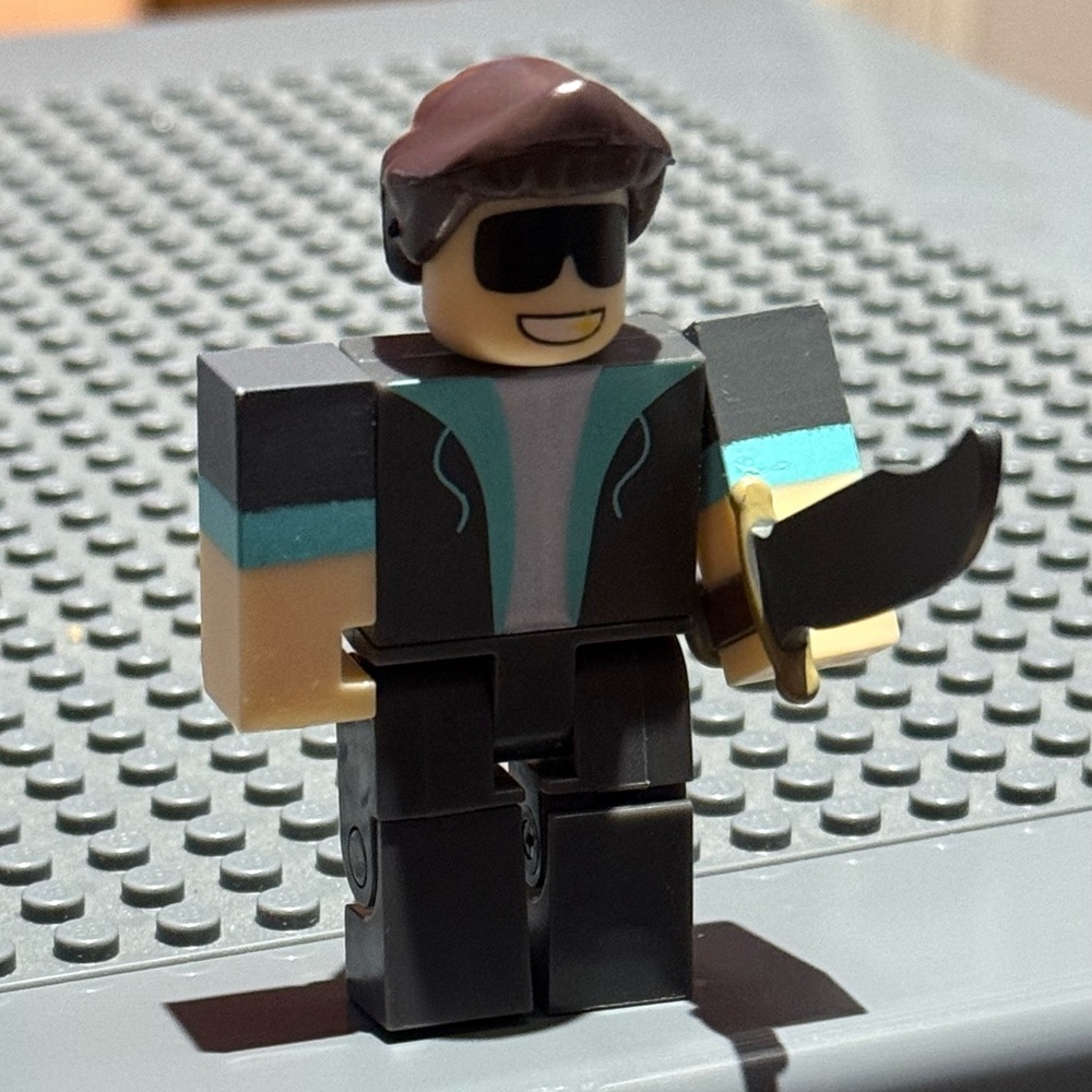 Roblox Loleris Action Figure